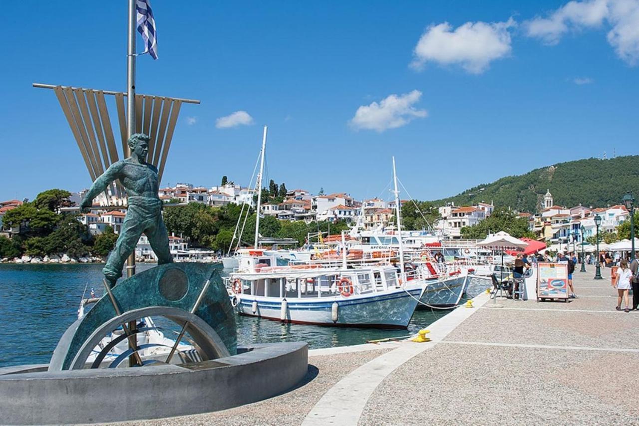 Mikri Gonia Villa Skiathos Town Bagian luar foto