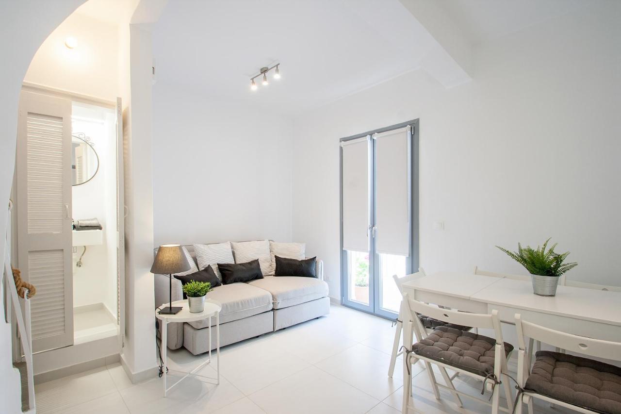 Mikri Gonia Villa Skiathos Town Bagian luar foto